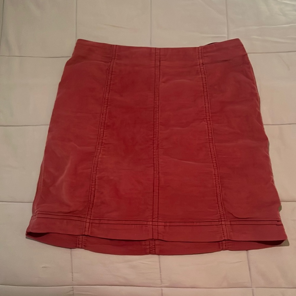 Free People Maroon Corduroy Skirt - Size 6 - Picture 1 of 4